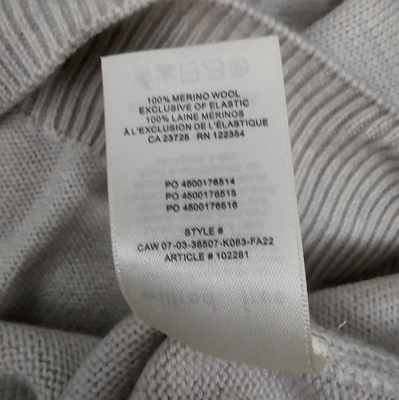 Aritzia Wilfred Free Treasures Turtleneck - Picture 5 of 10